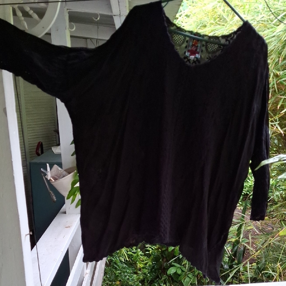 Black Johnny Was Cupra Women's Top